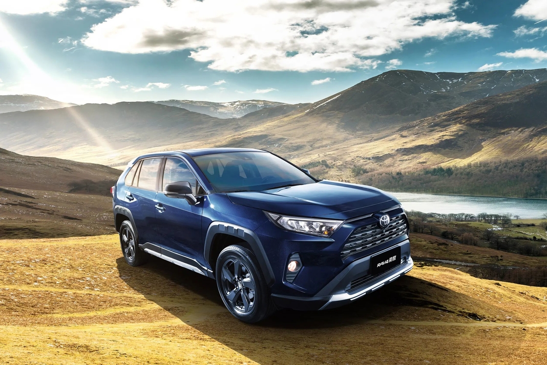 180 km/h Max velocità Toyota Benzina Auto RVA4 5 porte 5 sedili SUV