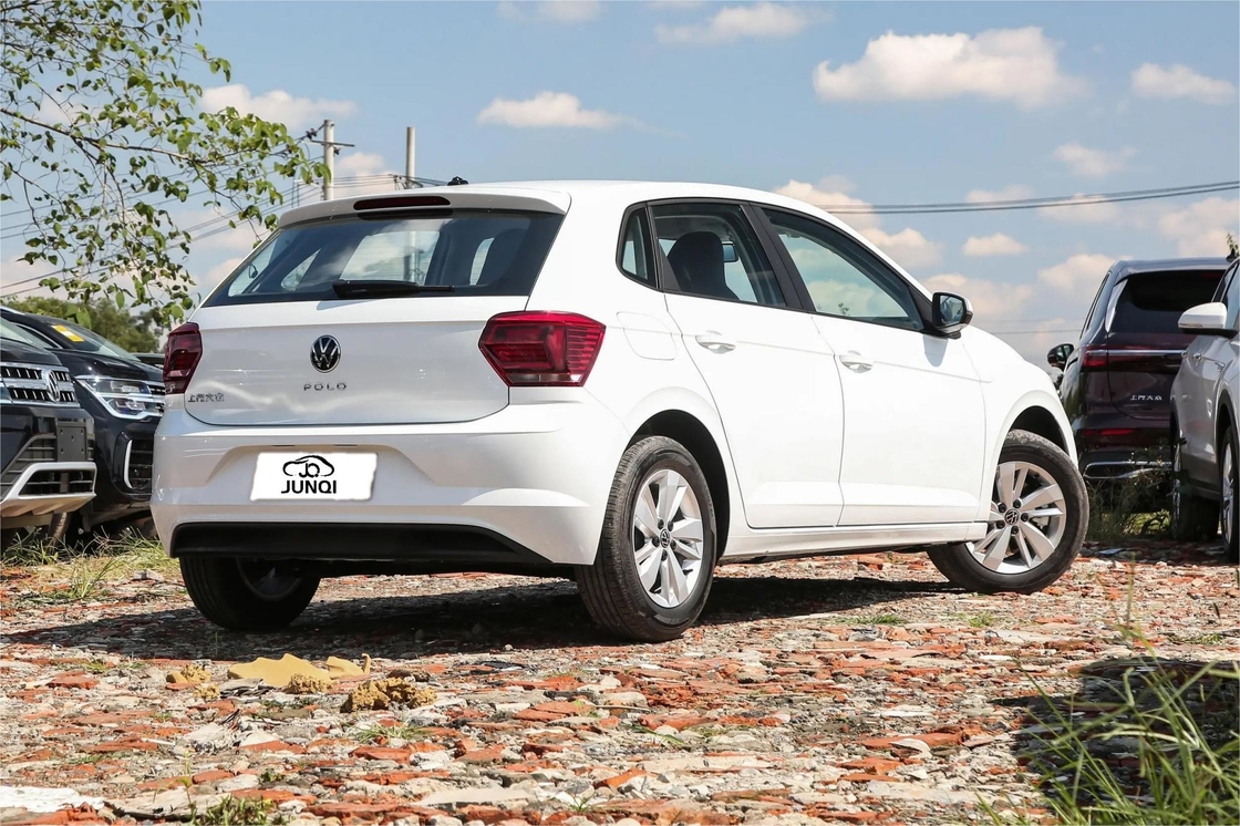 Volkswagen Auto a Benzina POLO 1.5L Auto a benzina per adulti Con 185 km / h velocità massima per i conducenti