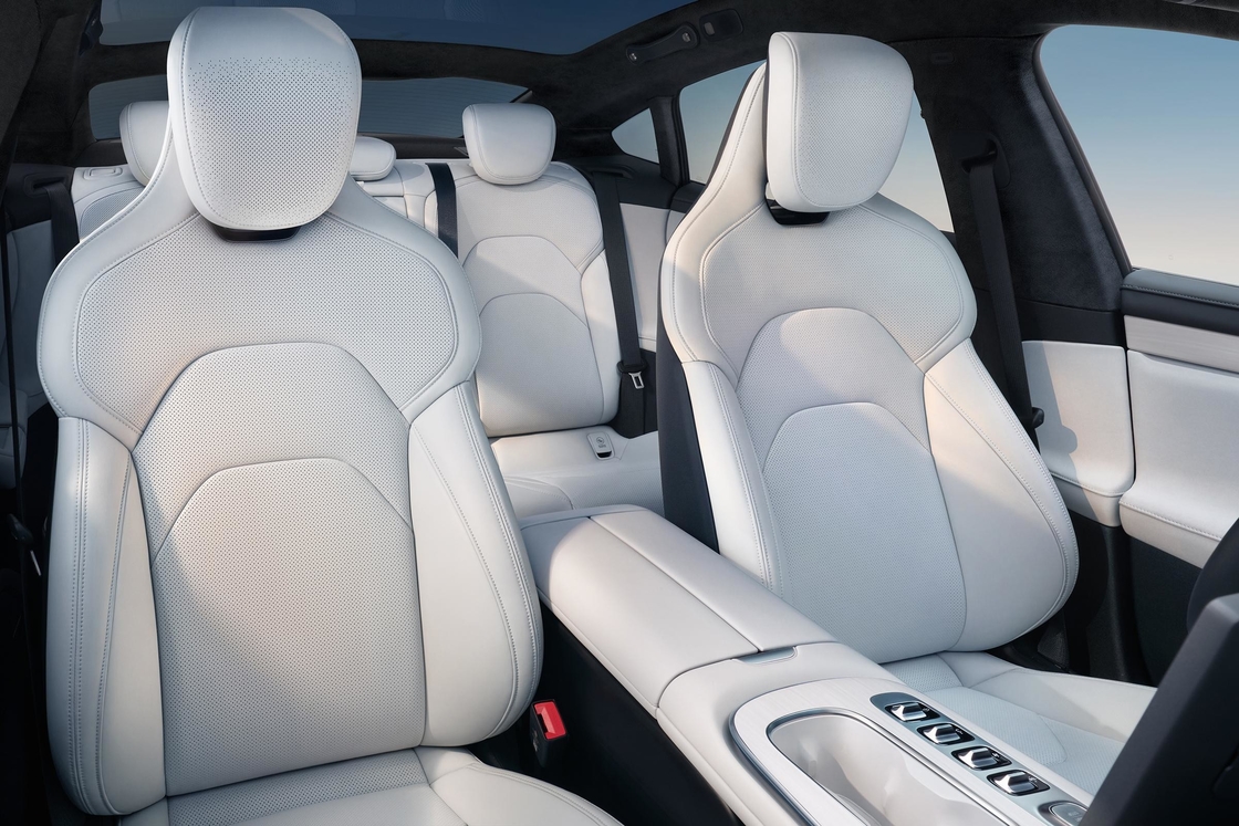 Tipo berlina Moda Xiaomi Auto elettrica SU7 Con forte senso del movimento