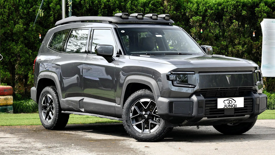 Changan DeepBlue Shenlan G318 4 ruote Suv elettrico ibrido a combustibile 4WD Fuoristrada Ev Car Veicolo a nuova energia
