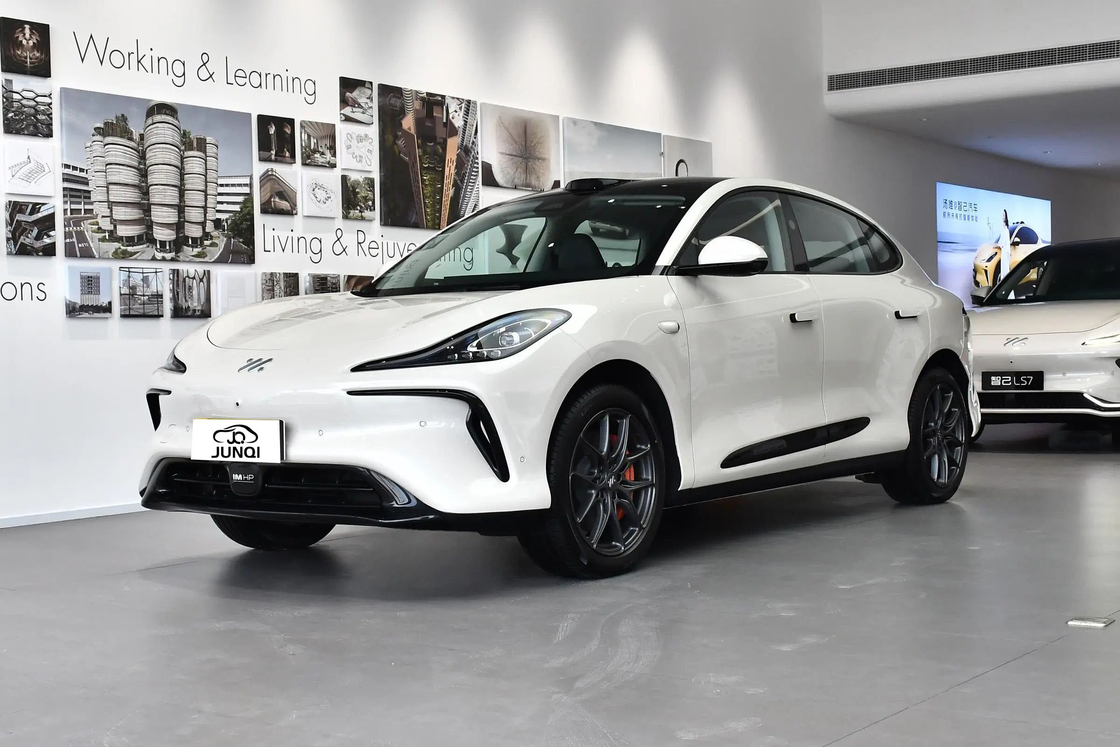 Zhiji LS6 2023 Max Super Performance Edition IM Auto elettrica 787 cavalli SUV medio e grande