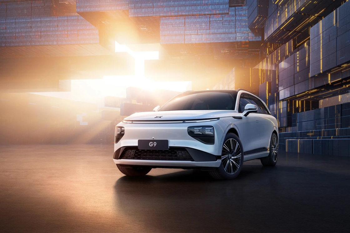 Xpeng G9 SUV puramente elettrico da medio a grande 5 porte 5 posti Electric Crossover Xiaopeng Electric Car