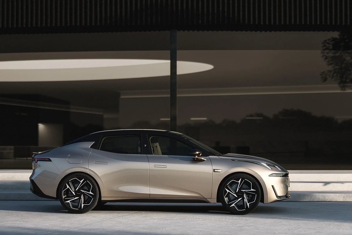 New Energy Lynk & Co Electric Car SUV 180km/h Velocità massima Lynk & Co 07