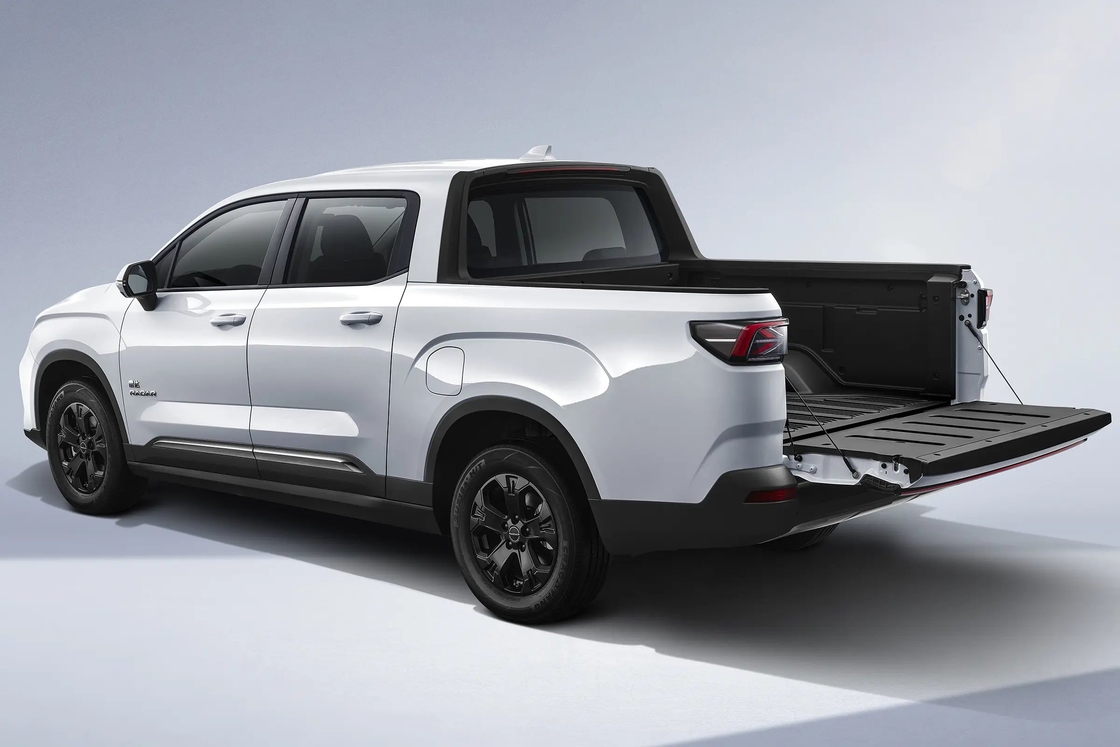 Sedan Tipo Geely Auto elettrica 16.5kWh Geely Radar 6 Trazione anteriore Auto elettrica