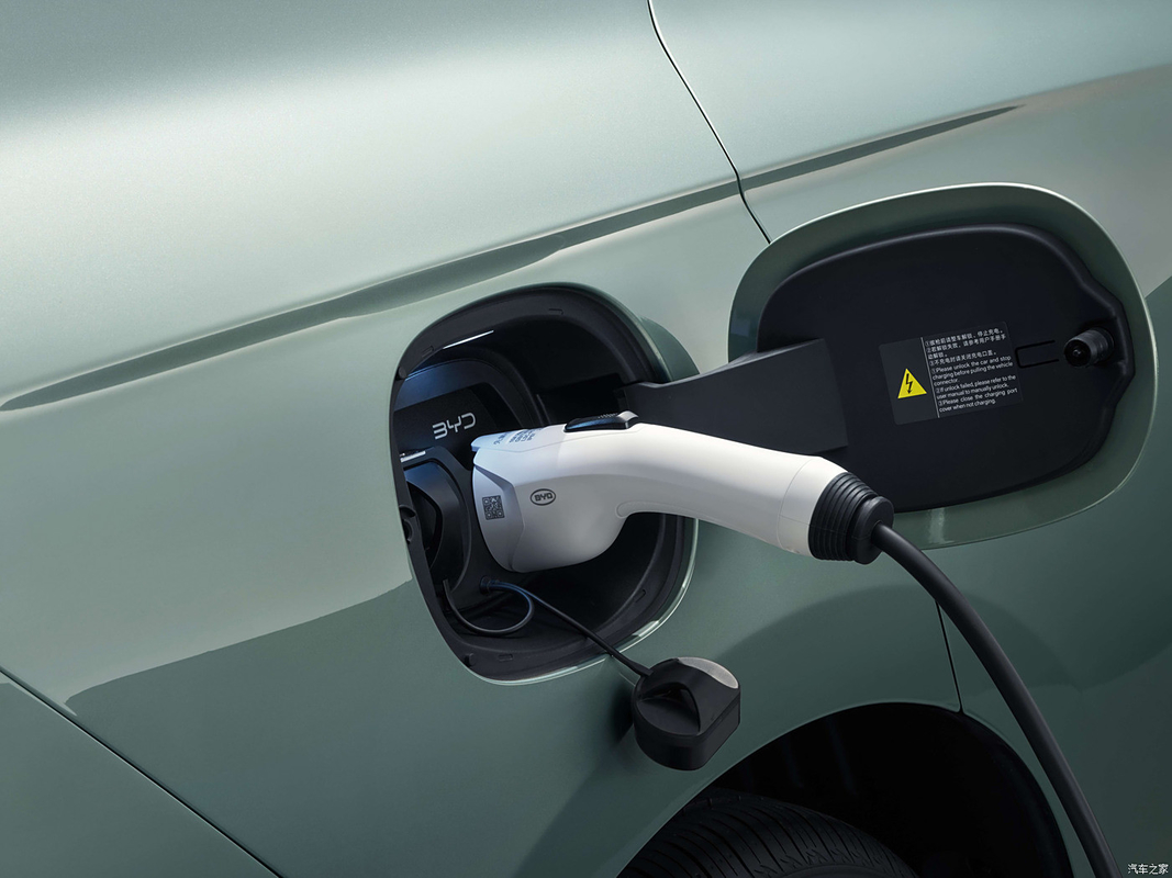 Velocità massima 180 km/h BYD Electric Car Seal 06 mid size Plug In Hybrid Electric Car