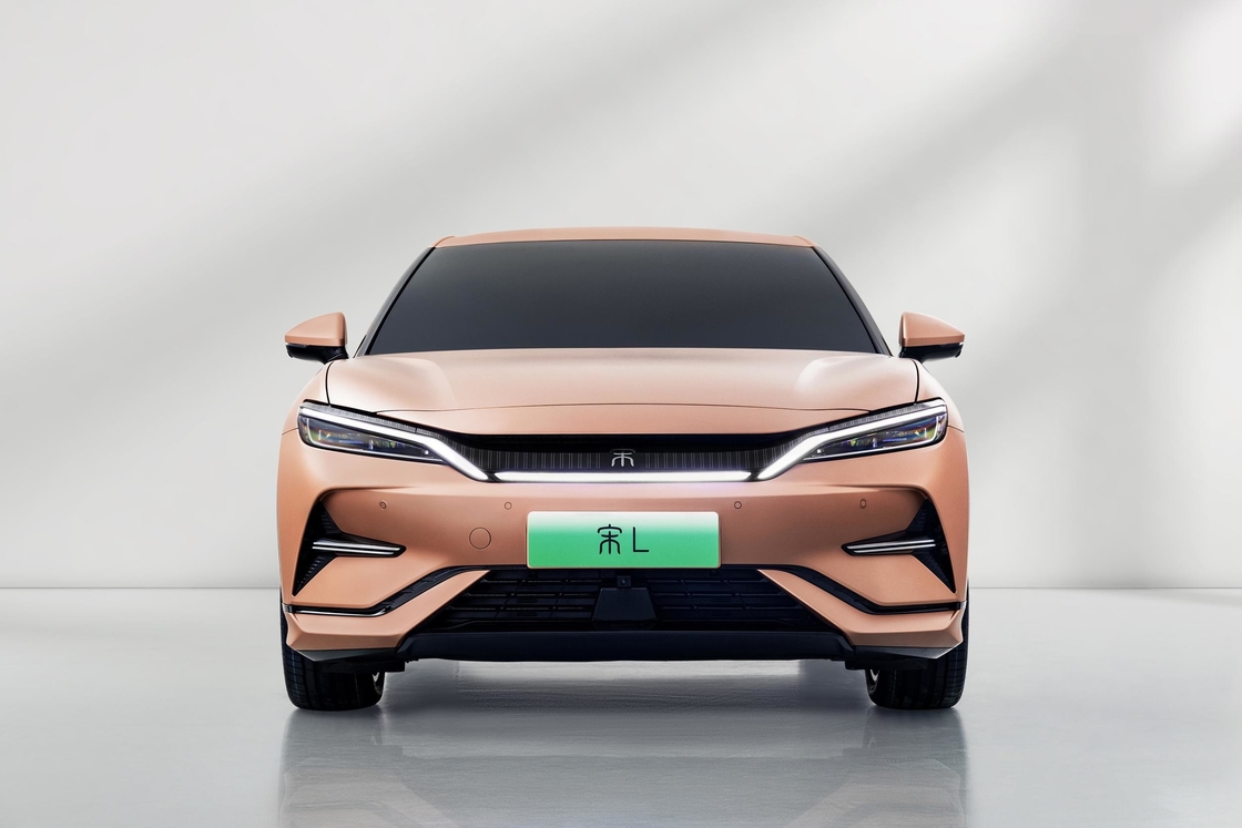 662 km 4WD BYD Auto elettrica 5 porte 5 posti BYD Song L EV SUV veicolo a nuova energia