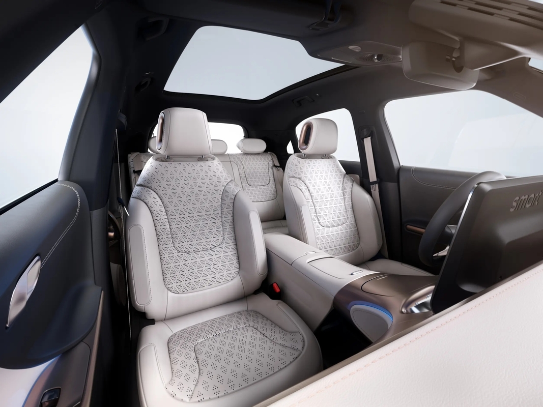 Smart1 L'auto elettrica sostenibile e innovativa per Mercedes Benz 272 CV 400 km gamma zero emissioni