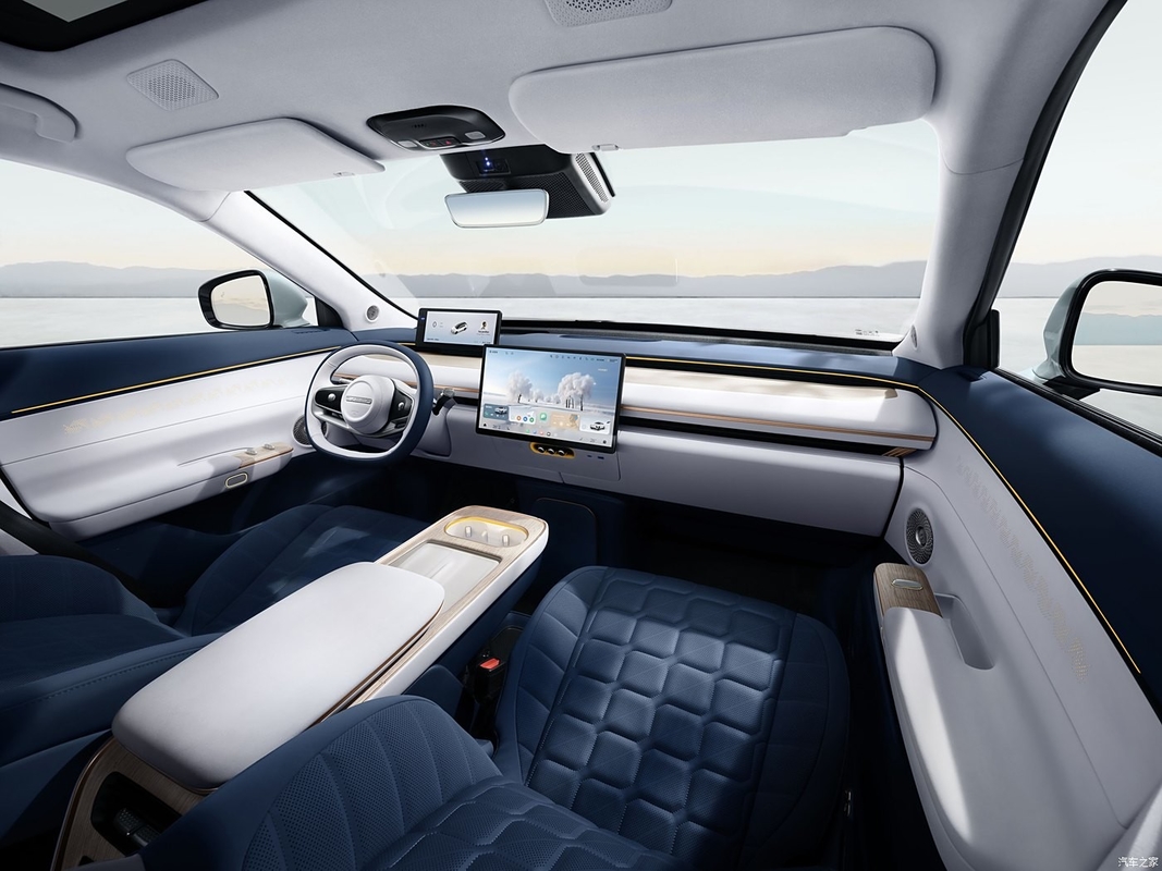 SUV elettrico a doppio motore Chery EXEED ET per prestazioni eccitanti