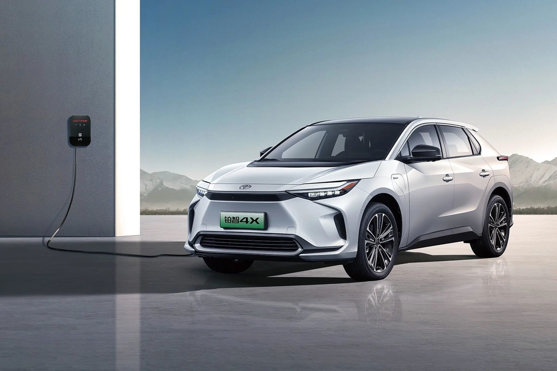 Elektro Toyota Electric Car Pure Electric Mid Size Toyota Bz4x SUV elettrico
