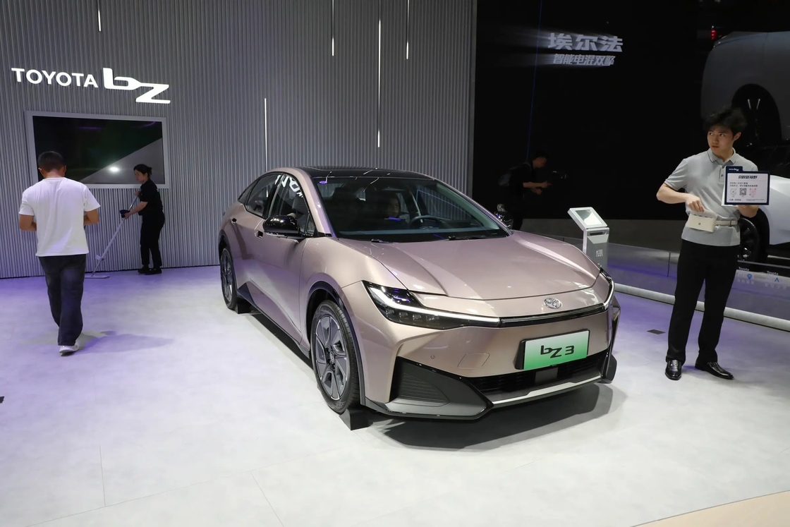 160 km/h Velocità massima Toyota BZ3 Electric Sedan Mid Size Toyota EV Cars