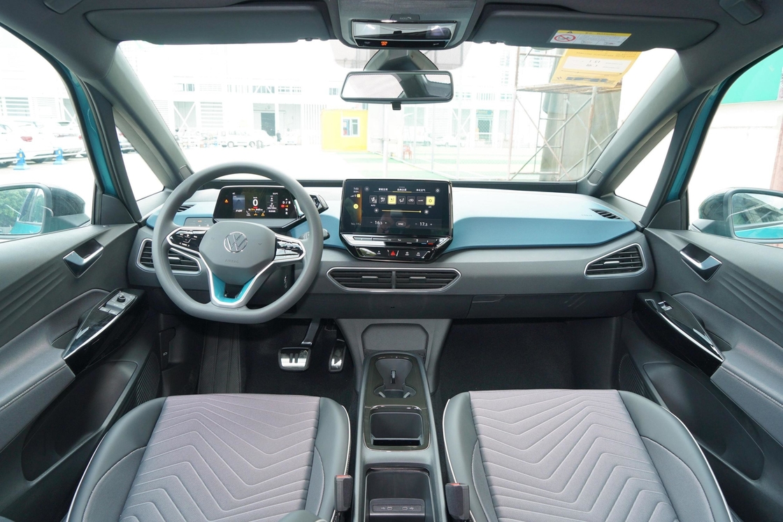 Mid Size ID 3 Volkswagen Auto elettrica VW Experience Il futuro della guida sostenibile