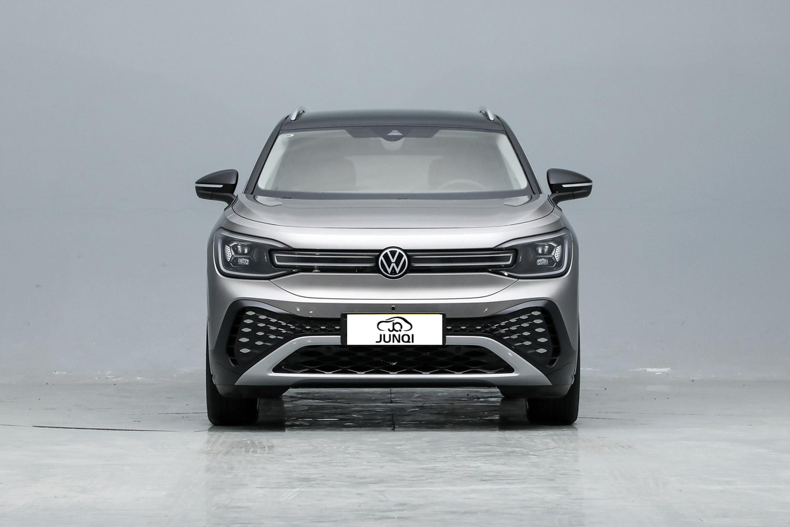 VW ID.6 La scelta intelligente e elegante per il trasporto familiare con energia elettrica