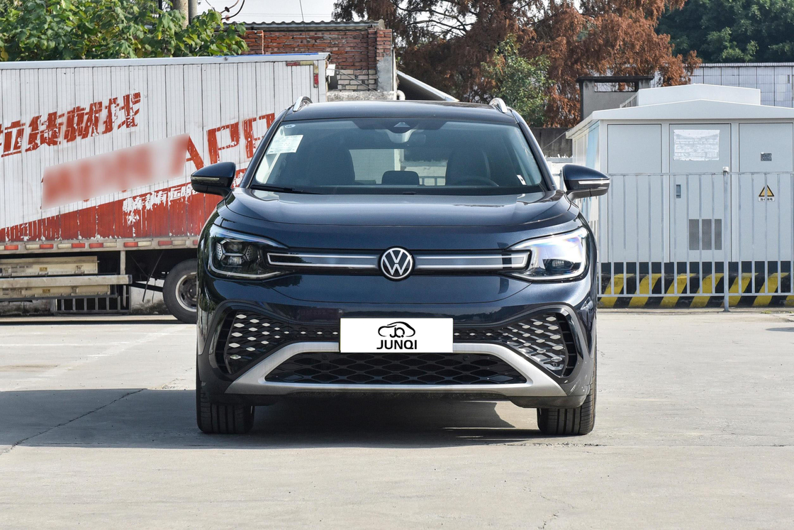 VW ID6 Volkswagen Electric Car SUV Preparatevi per l'esperienza di guida definitiva