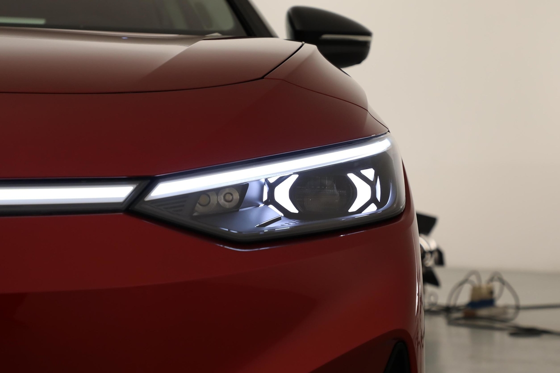 Capacità di posti a sedere per auto elettrica pura Volkswagen EV ID7 Sedan tipo 5