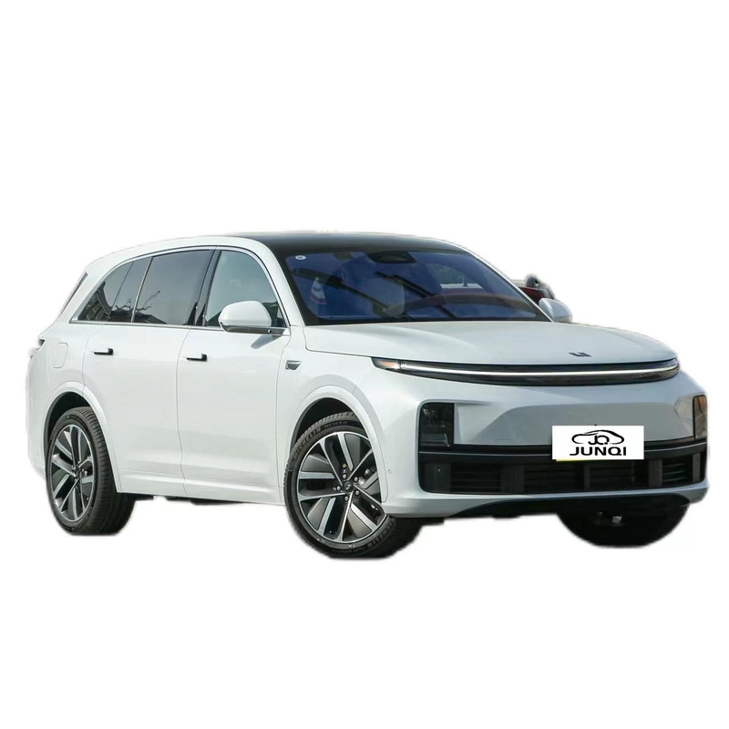 Auto elettrica Li L7 con 1 315 km di autonomia completa e 225 km di autonomia elettrica pura