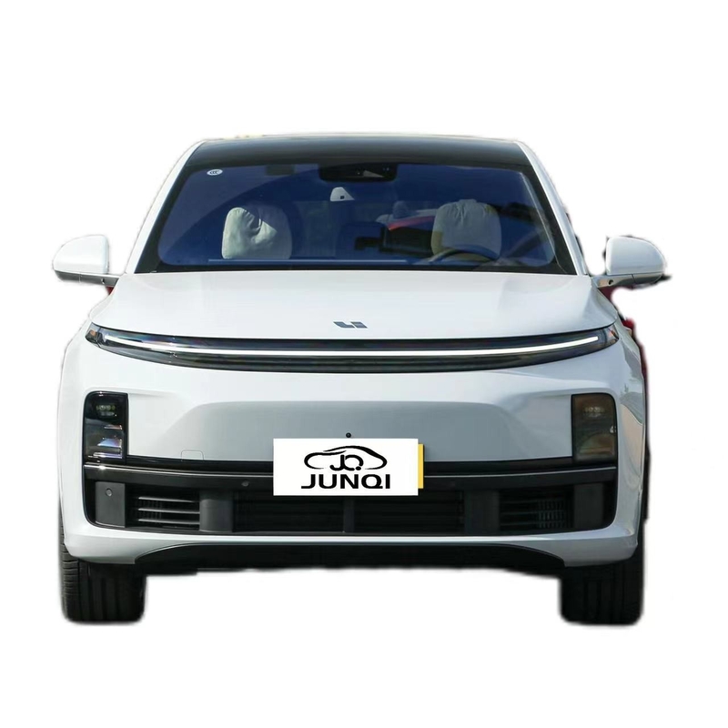 Auto elettrica Li L7 con 1 315 km di autonomia completa e 225 km di autonomia elettrica pura