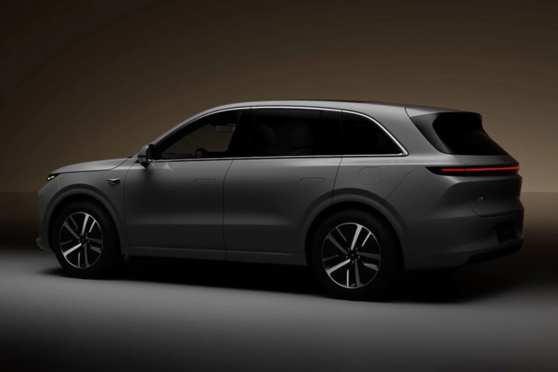 Confortevole Lixiang L6 Electric Car per i mercati nazionali con 1.5T range extender e 1390km range