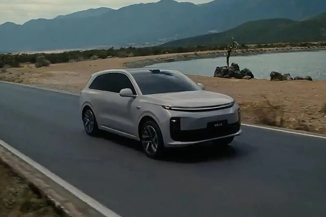 Ideale L6 Lixiang Veicolo elettrico 300kW di potenza e 1390km di autonomia per viaggi di lusso