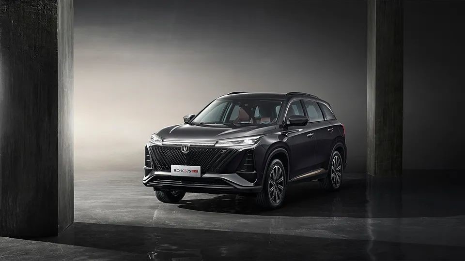 Changan Petrol CS75 Plus SUV Tipo di energia a benzina per le vostre avventure quotidiane