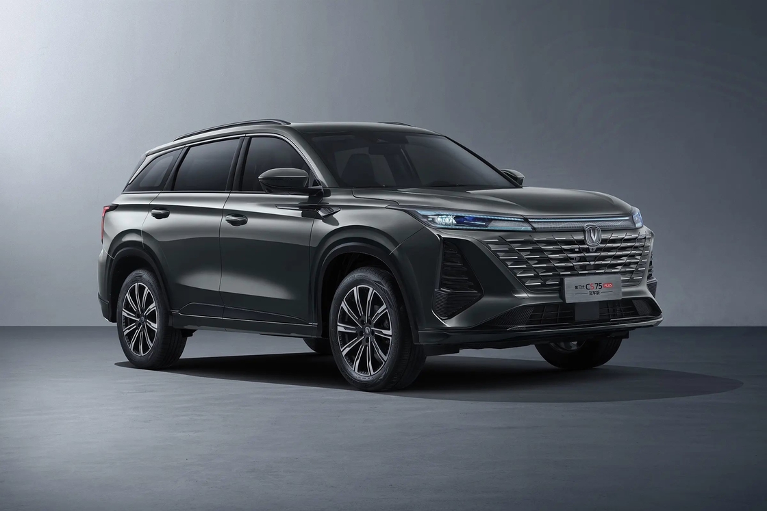 Tipo di carburante Changan CS75 Plus SUV nero 5 posti a sedere