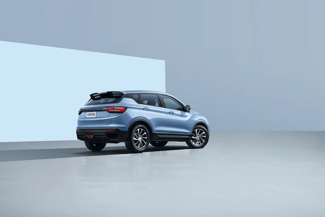 200 km/h Velocità massima Auto a benzina Geely Coolray Bin Yue L Veicolo a benzina