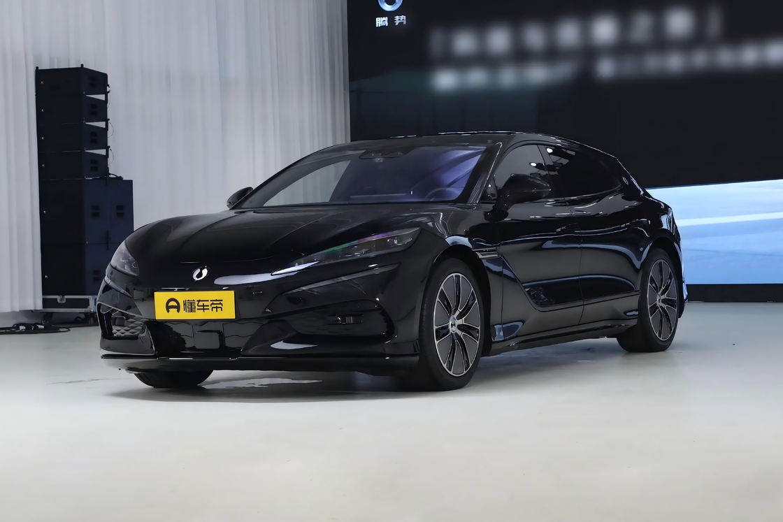 2024 DENZA Z 9 GT Luxury Intelligent Plug-In Hybrid a 5 porte e 5 posti