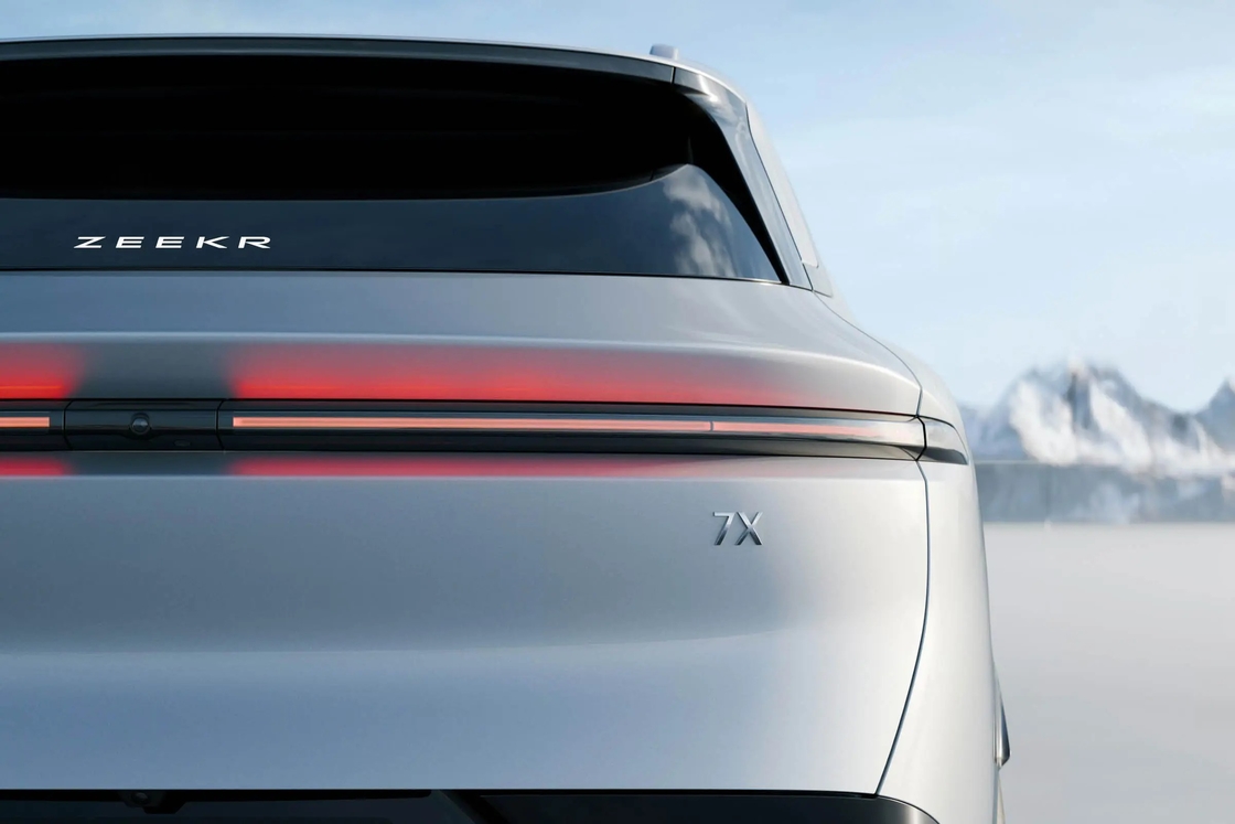 Zeekr 7X 2025 2wd 75kwh RWD 4 porte 5 posti Nuovo SUV elettrico Auto elettrica pura Per adulti
