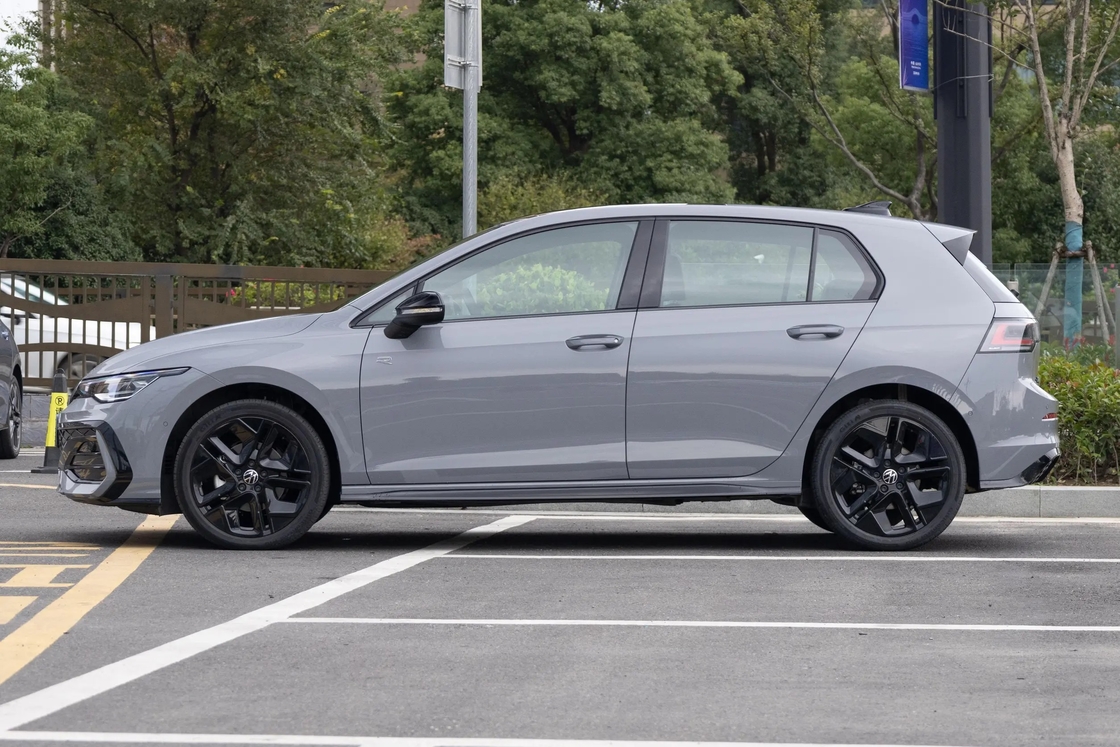 2023 2024 Volkswagen Golf GTI 4 5 6 7 VW Golf mk7 mk6 mk5 mk4 mk3 mk1 Nuova auto in magazzino