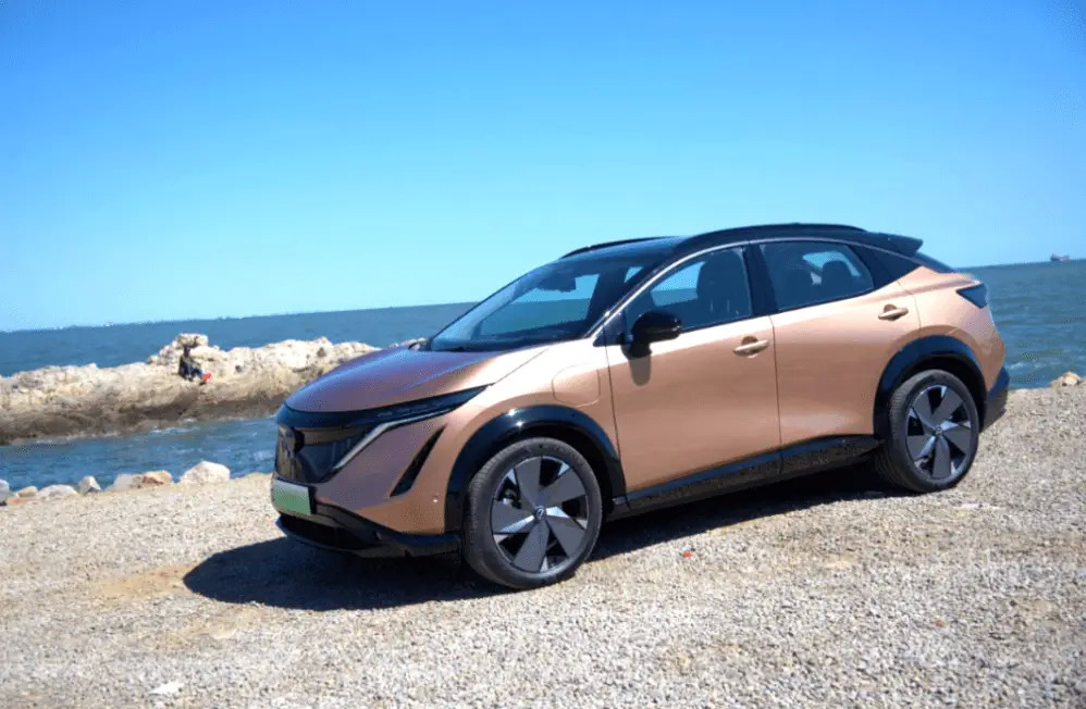 Nissan Ariya Medium Automobile Car FWD 4WD Ternary Batteria al litio Concessionario di automobili Cina