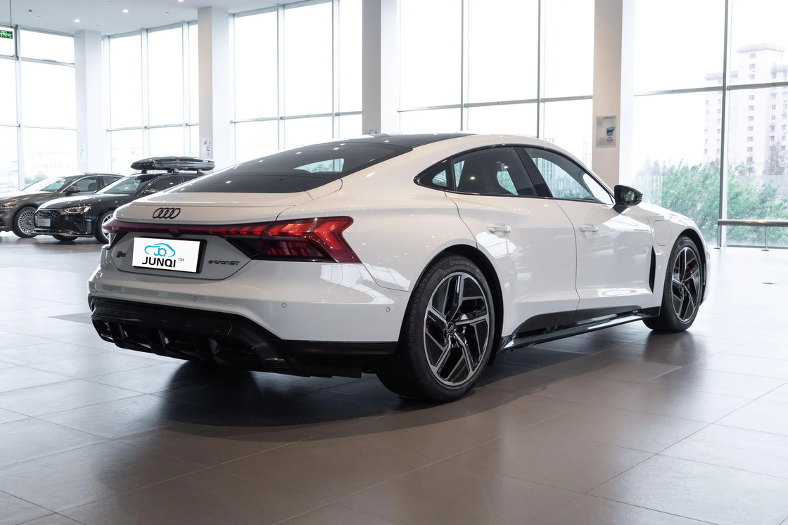 2024 FAW Audis Rs E-tron Gt 495 km Auto elettrica per adulti Veicoli a nuova energia Audis Rs E-tron Gt