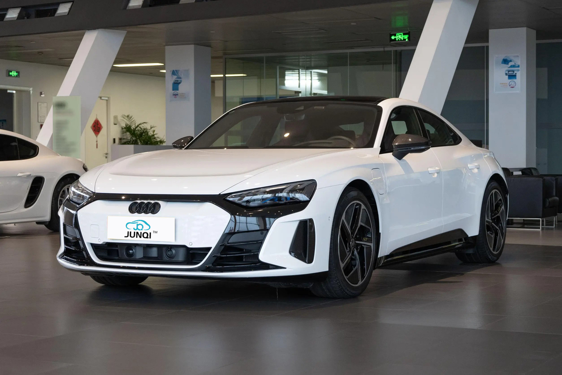 Veicoli di lusso 495 km Automobile elettrico a lungo raggio A U D I RS E-tron GT 4 Veicolo elettrico a quattro ruote
