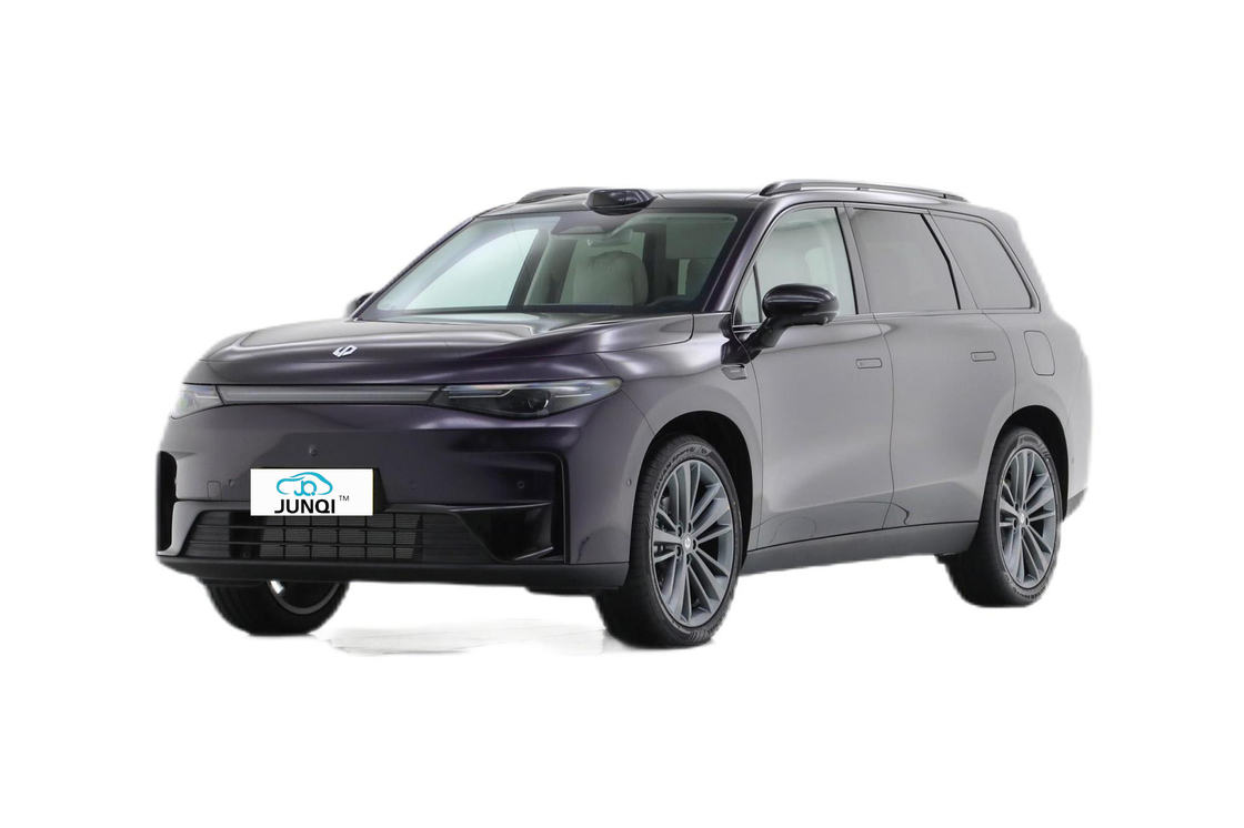 2024 Leapmotor C16: SUV elettrico avanzato con potenza di 200 kW, 5 porte, 6 posti, autonomia estesa di 400 km
