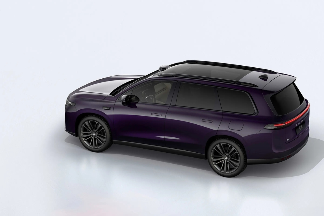 Leapmotor Hybrid Car C16 2WD Long Range 200km Pure Electric Range Grandi automobili elettriche Hybrid Car
