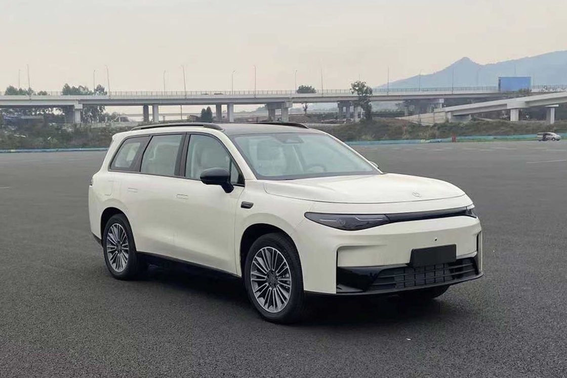 Leapmotor Electric Car Extended Range 200 Intelligent Driving Edition Tecnologia all'avanguardia Spazio comodo