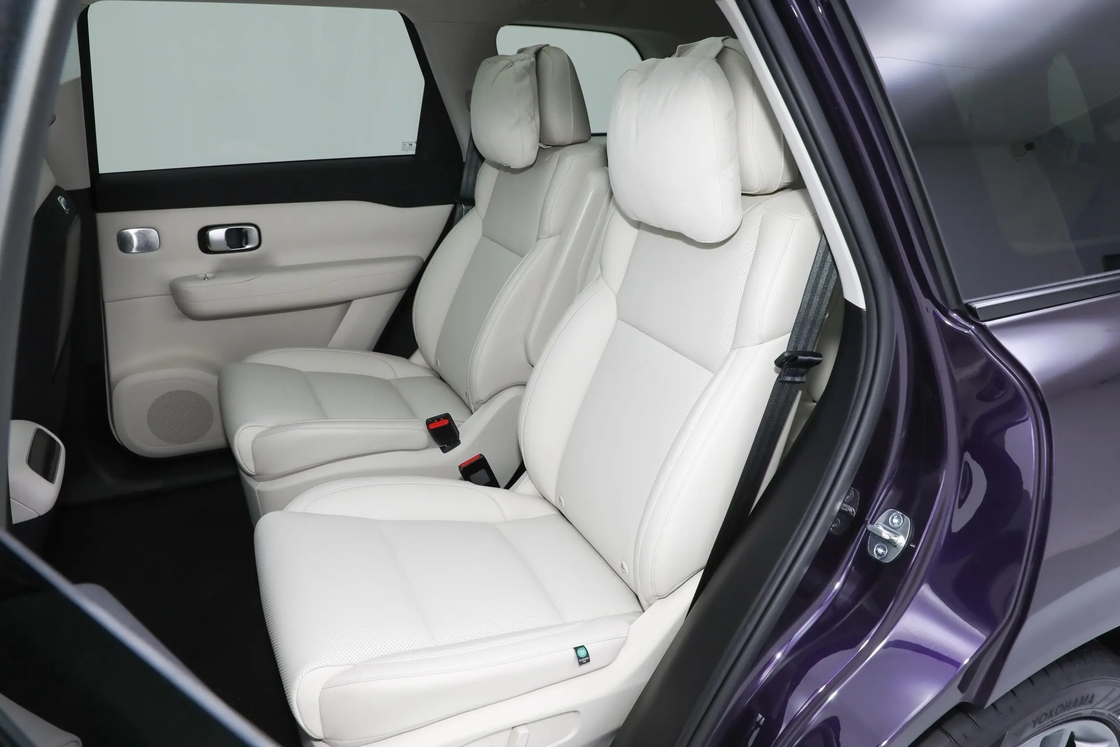 Leapmotor Electric Car Extended Range 200 Edition 3 file di 6 posti a sedere per l'utilizzo di grandi spazi