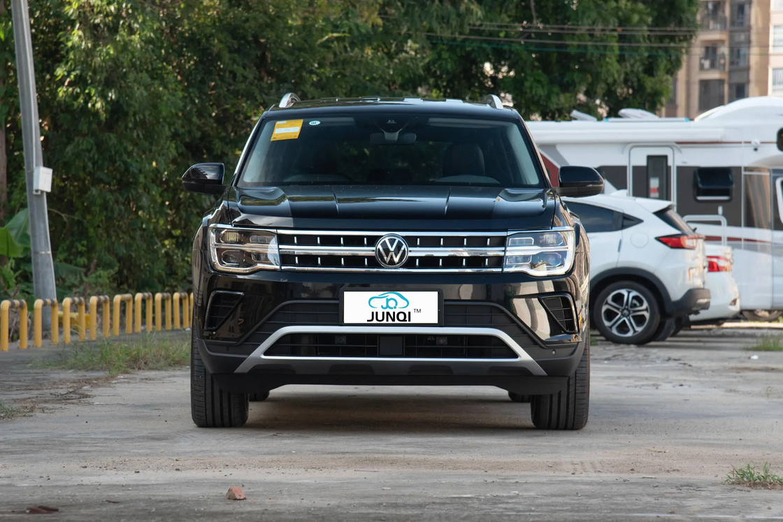 VW Touron 2.5T-A/MT-530 4WD Versione di punta 7 posti SUV grande spazio