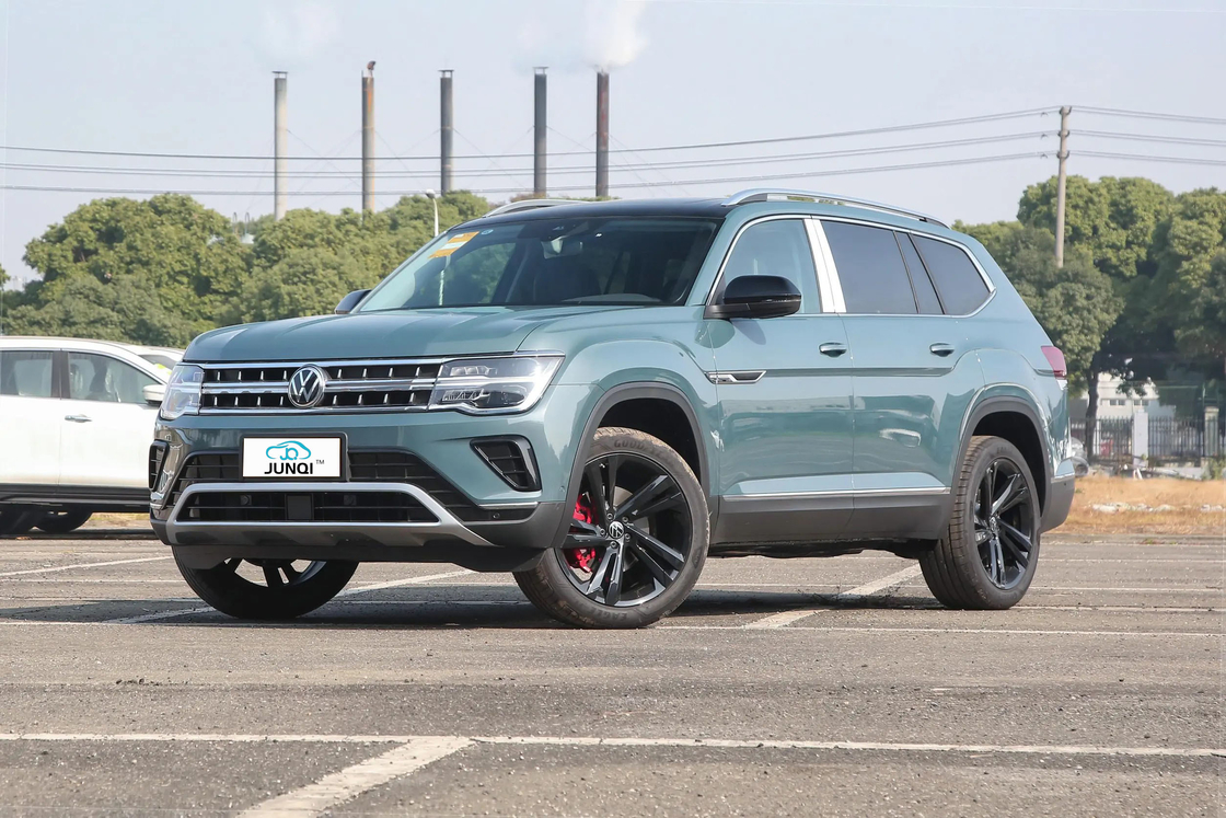 Cina Used Car VW Touron 2.5T-A/MT-530 4WD versione di punta 7-seater Large Space SUV