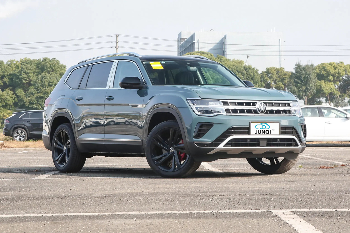 Cina Used Car VW Touron 2.5T-A/MT-530 4WD versione di punta 7-seater Large Space SUV